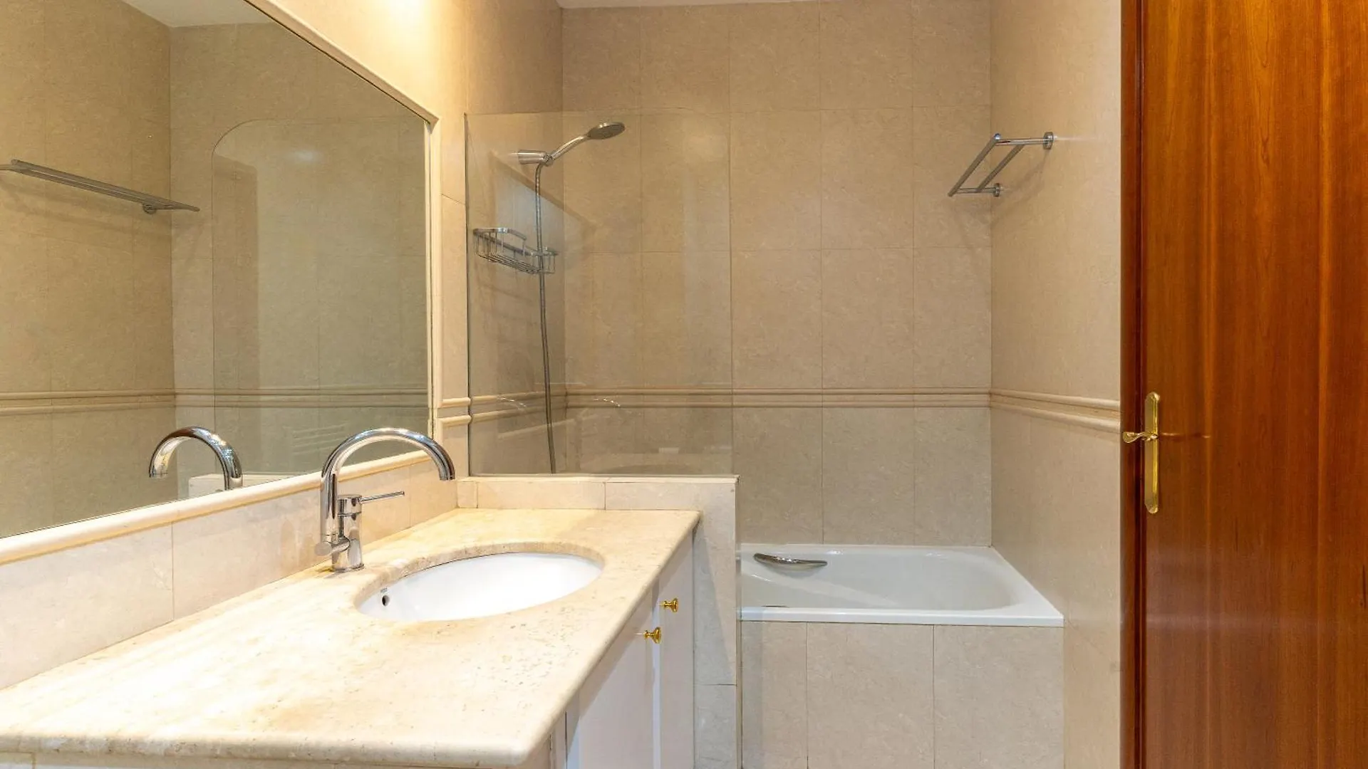 Magnifico Apartamento En El Centro Barcelona