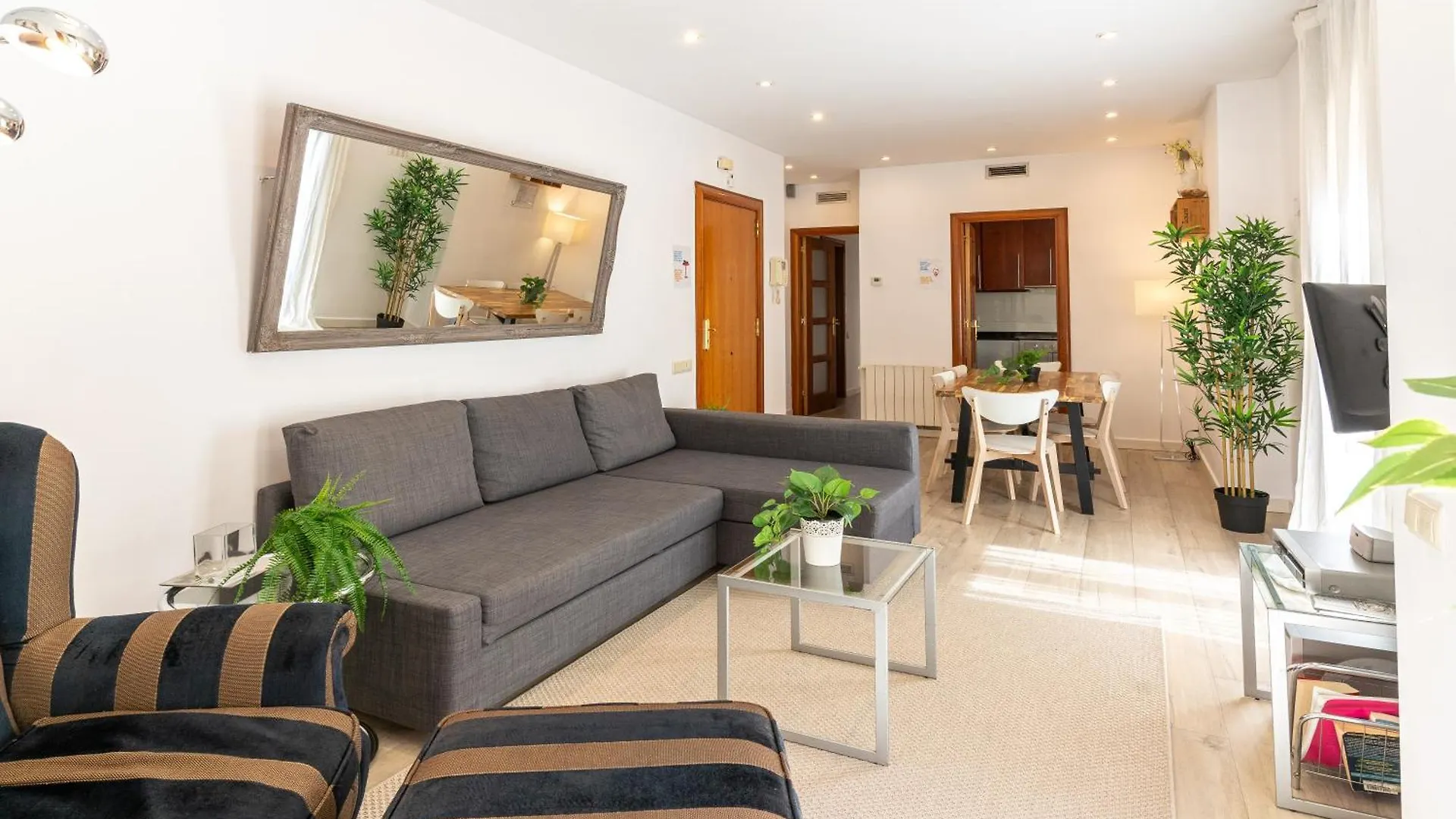 Magnifico Apartamento En El Centro Barcelona Apartman